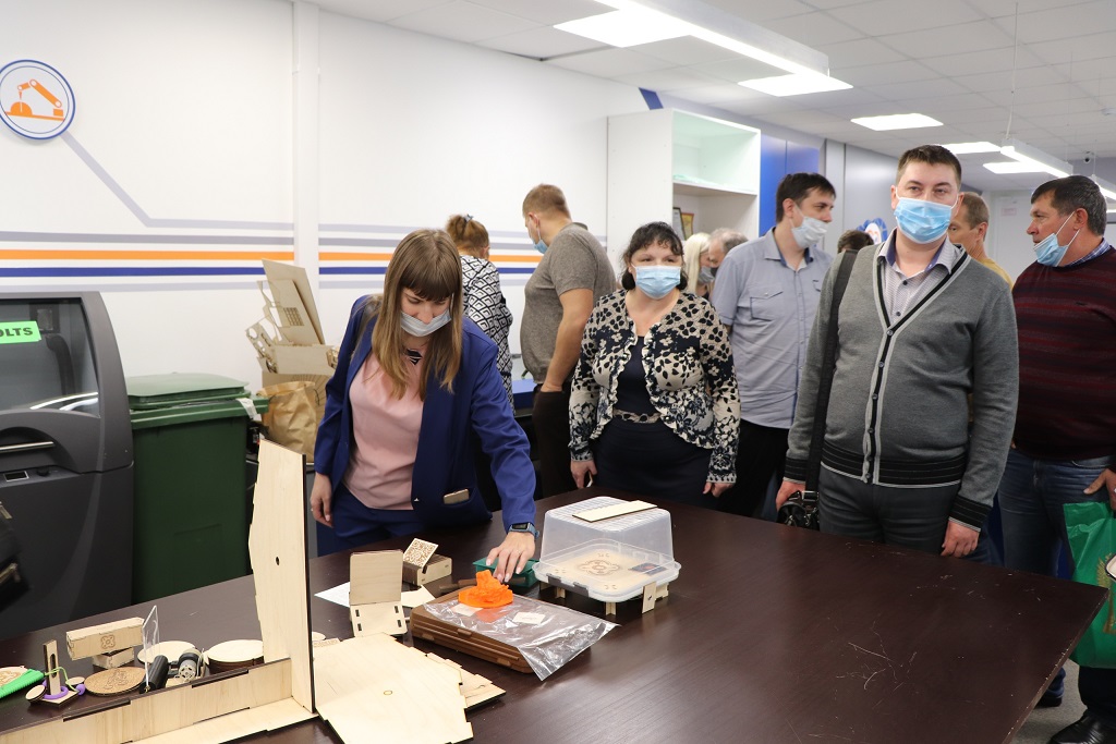 Обмен опытом: гости из Псковской области посетили Ресурсный центр развития дополнительного оьбразования Обмен опытом: гости из Псковской области посетили Ресурсный центр развития дополнительного оьбразования