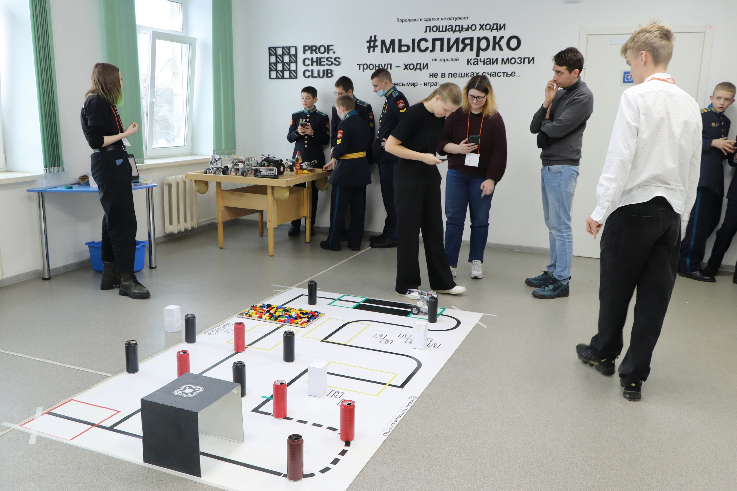 Победителями соревнований по робототехнике «Тантал» стали обучающиеся Кванториума Сампо и Лицея №13 Победителями соревнований по робототехнике «Тантал» стали обучающиеся Кванториума Сампо и Лицея №13
